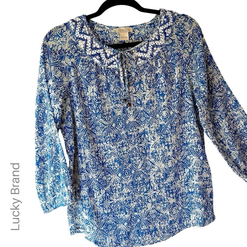 LUCKY BRAND NWOT EMBROIDERED BLUE PEASANT BLOUSE BOHO TIE FRONT 3/4 SLEEVE | SM